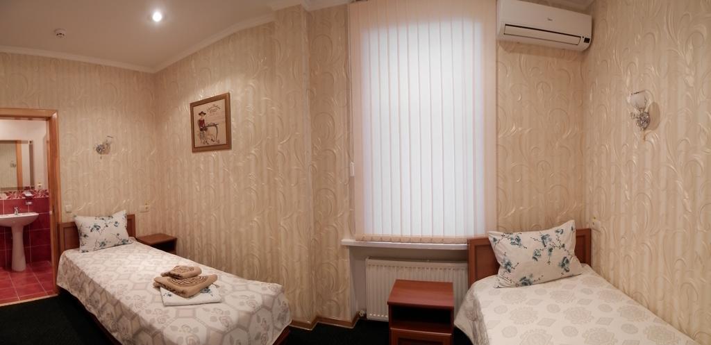 Melitopolʼ Atrium Hotel חדר תמונה