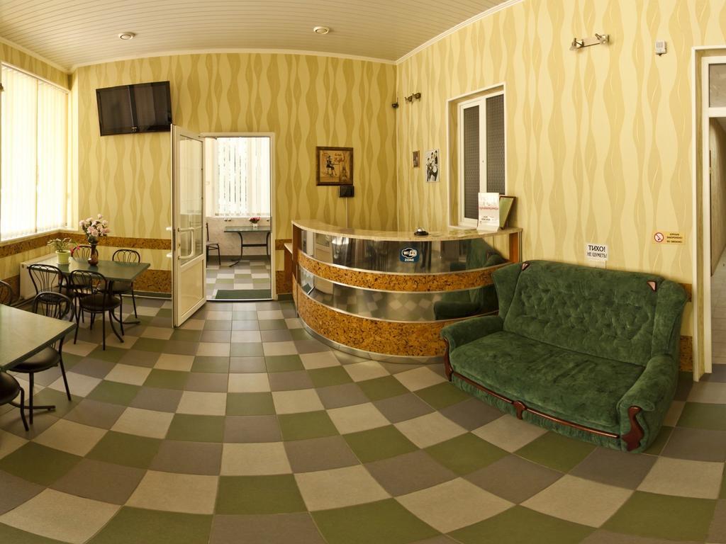 Melitopolʼ Atrium Hotel מראה חיצוני תמונה